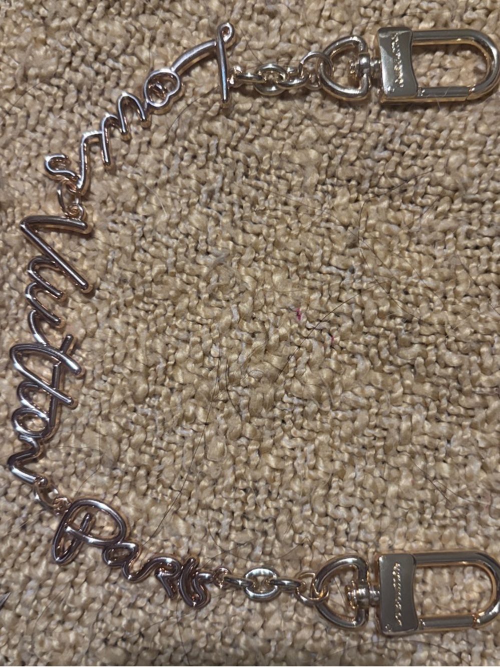 ✨ 🆕 Script Bag Chain Clip ✨ - Picture 6 of 10